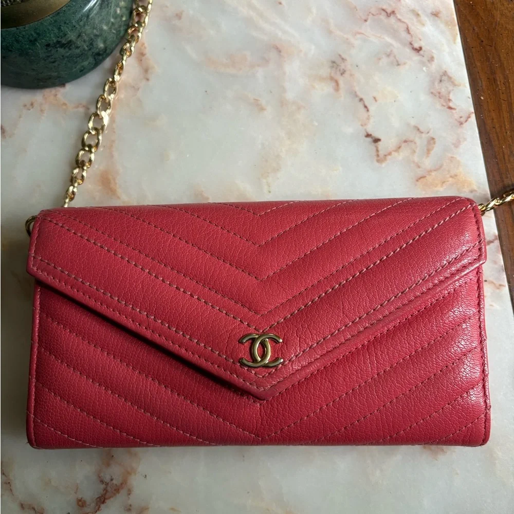 Chanel Pink and Gold Quilted Chevron Wallet with Added Chain